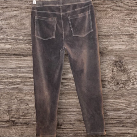 Susan Graver Grey Velvet Leggings - Picture 3 of 5